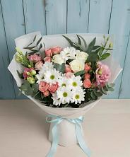 Букет цветов из:  Розы, Лизиантусы и Хризантемы в Ракитном